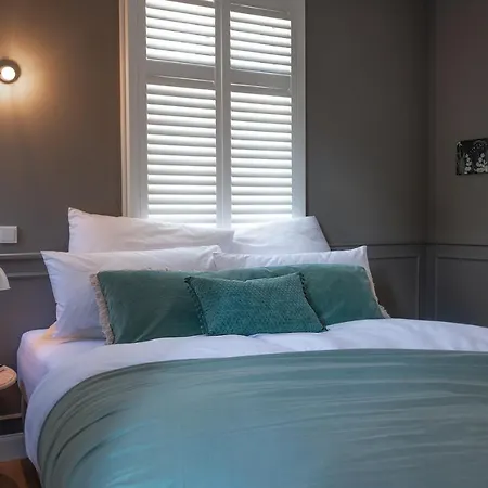 住宿加早餐酒店 Konrads Limburg - & Gaestehaus 拉恩河畔林堡